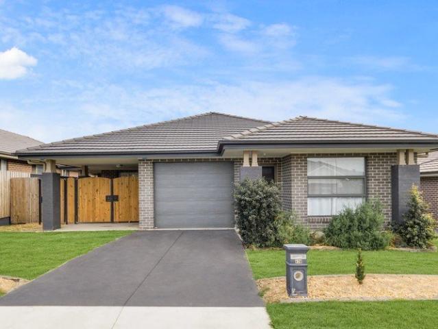 House for rent in Oran Park, Sydney