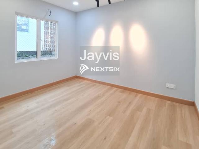 Residential House for sale in Country Heights Damansara, Kuala Lumpur