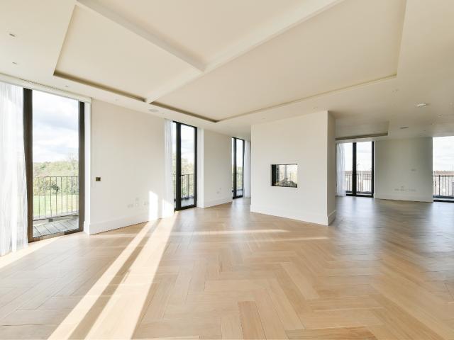 House for rent in St. John's Wood, Cat Hill