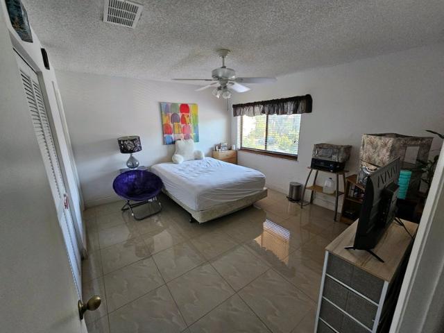Room for rent in Davie, Florida