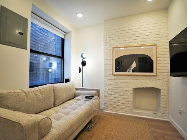 Room for rent in Arverne, New York