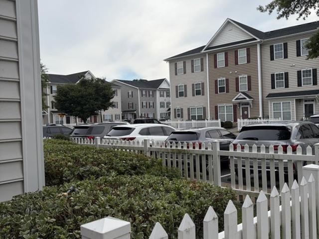 Room for rent in Virginia
