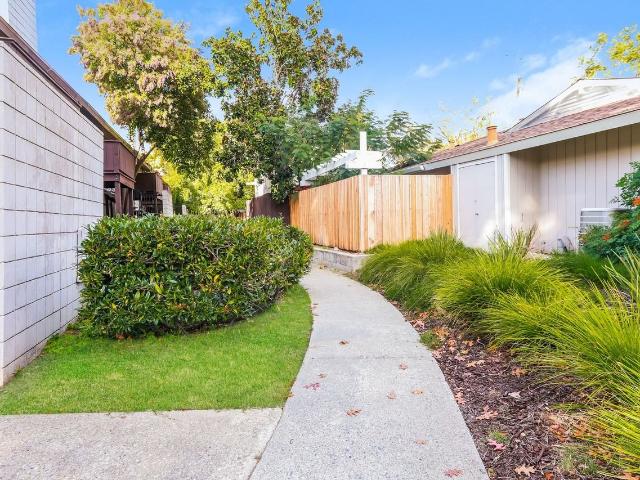 Apartment for rent in Walnut Creek, California