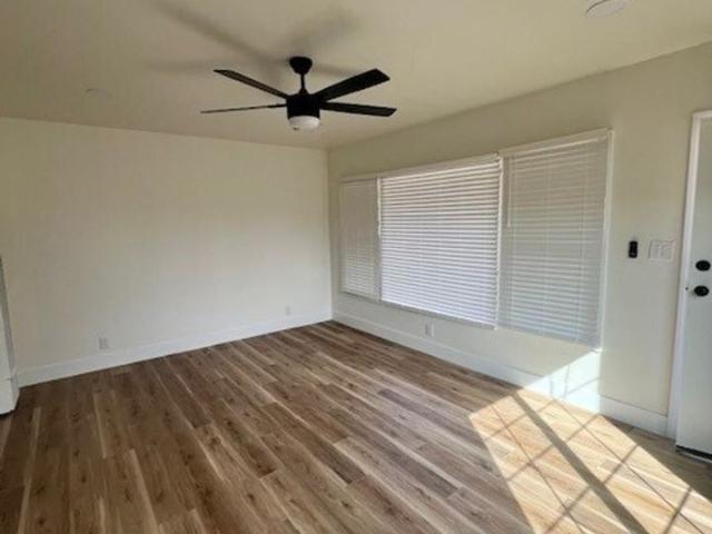 Apartment for rent in Canoga Park, California