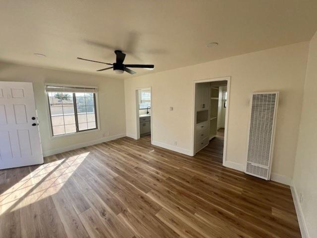 Apartment for rent in Canoga Park, California