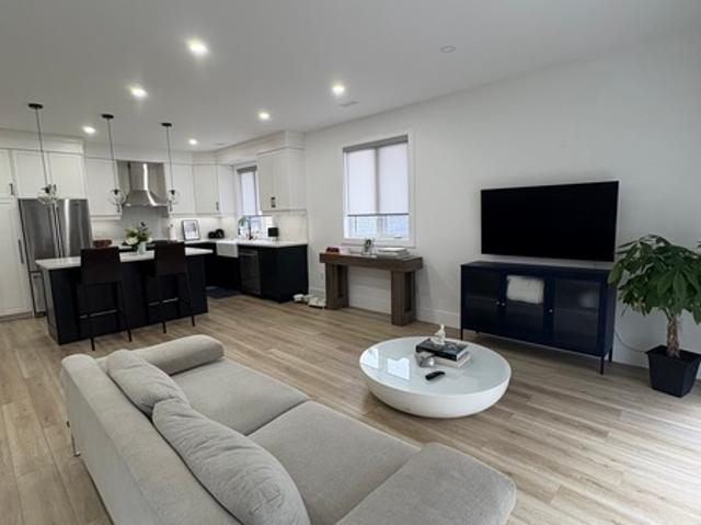 Room for rent in Woburn, Ontario