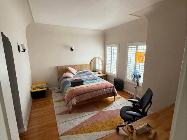 Room for rent in Canoga Park, California