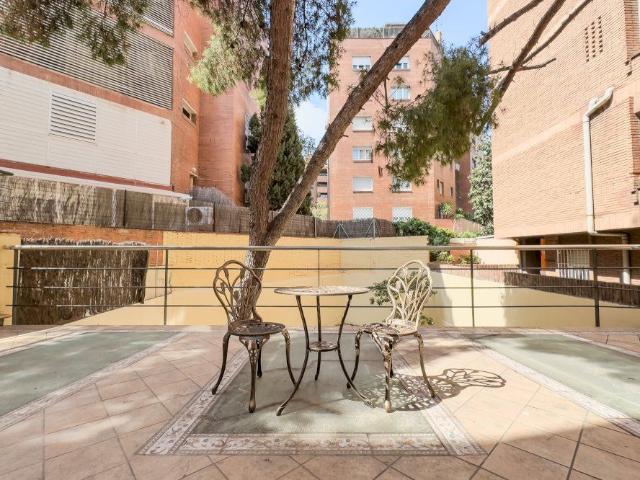 Habitación en alquiler en les Tres Torres, Barcelona