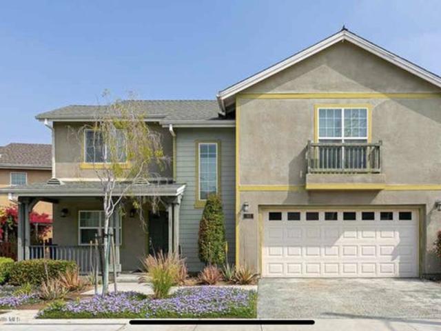 Room for rent in Canoga Park, California