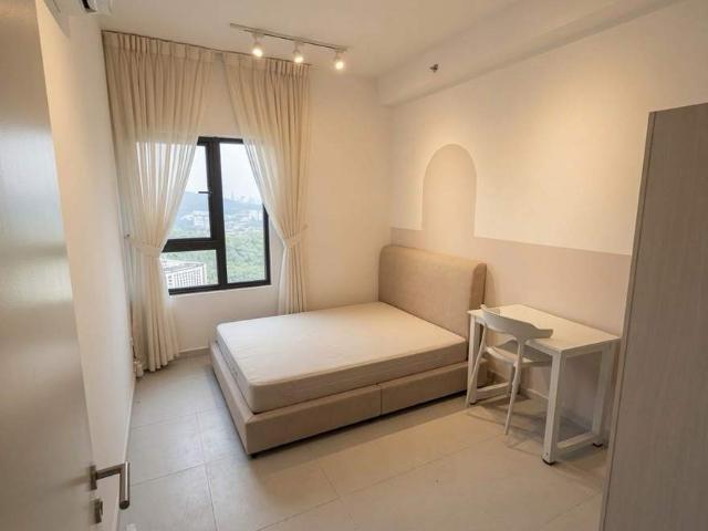Room for rent in PJU 8, Petaling Jaya