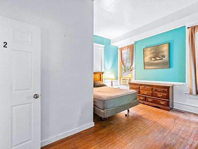 Room for rent in Virginia