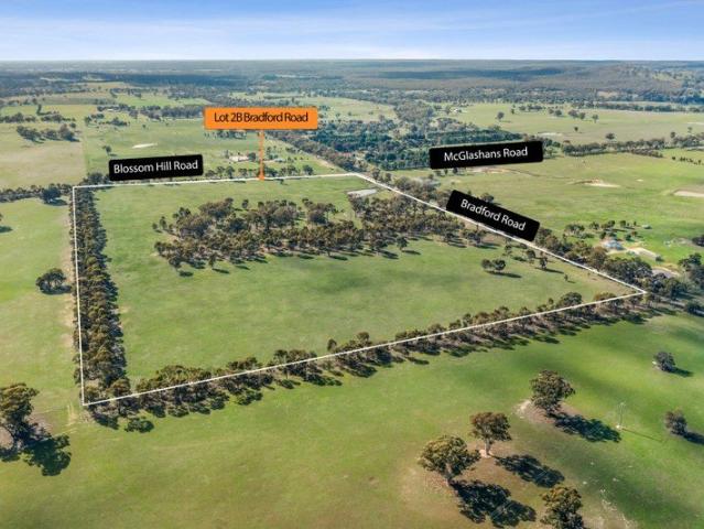 Cottage for sale in Shelbourne, Victoria