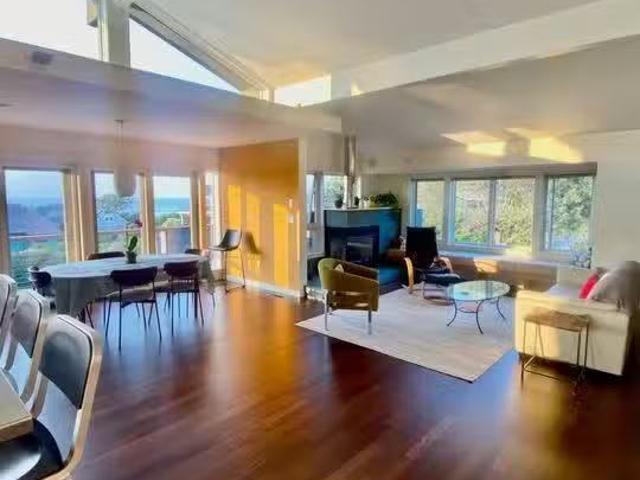 House for rent in Gloucester