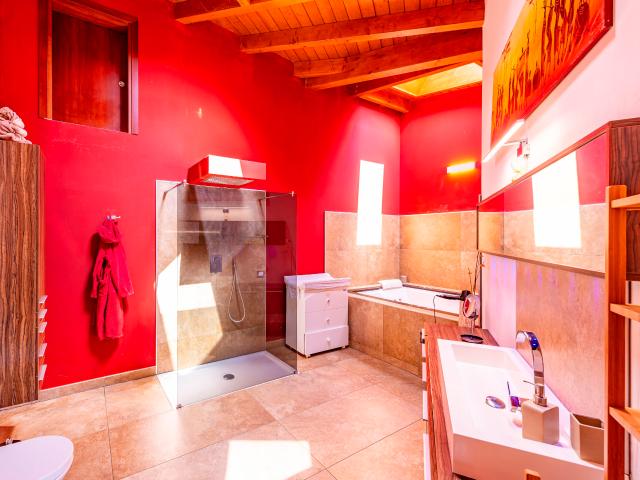 Einfamilienhaus kaufen in Curio, Tessin