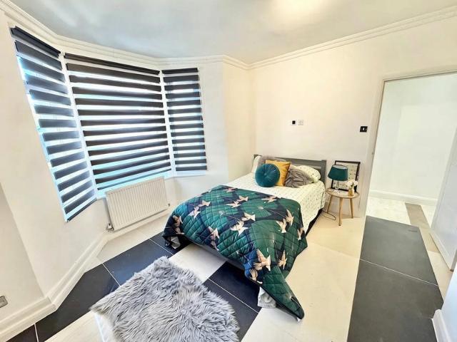Studio for rent in Kensal Town, Greater London