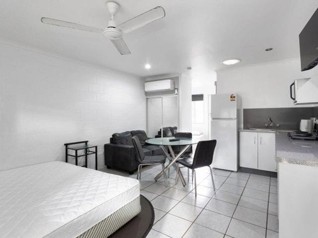 Granny Flat for rent in Blacks Beach, Mackay