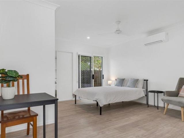 Granny Flat for rent in Toombul, Queensland