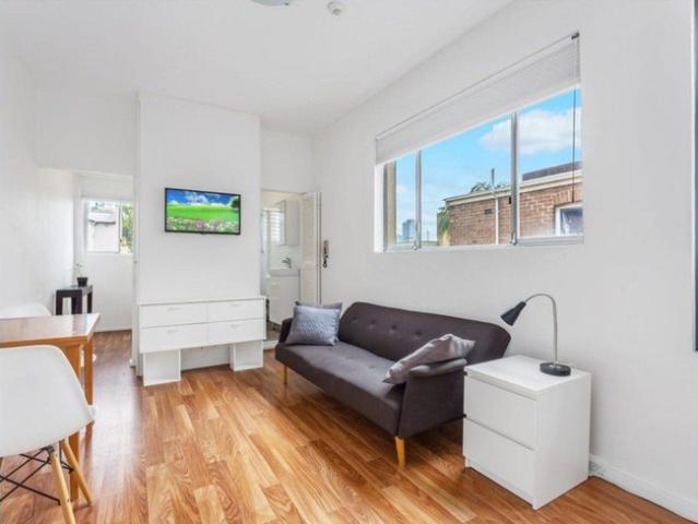 Granny Flat for rent in Sydney, New South Wales