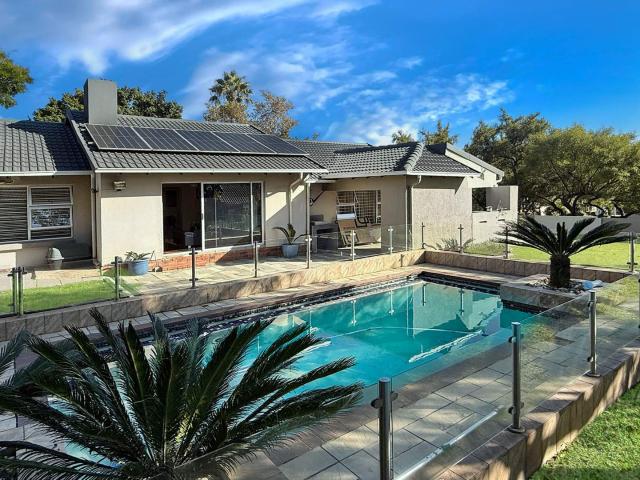 House for rent in Douglasdale, Randburg