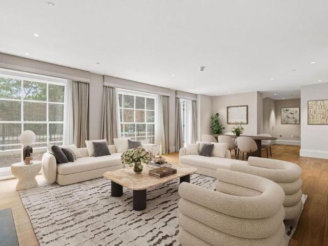 Apartment for rent in Lot's Village, Greater London