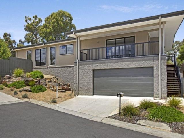 Apartment for rent in Gisborne, Victoria