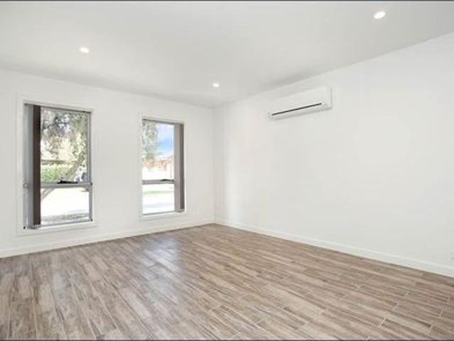 Townhouse for rent in Camerons Creek, Victoria