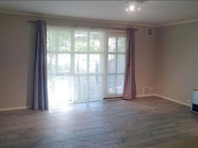 Townhouse for rent in Horseshoe Creek, South Australia
