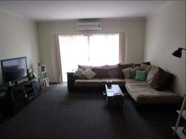 Townhouse for rent in Camerons Creek, Victoria