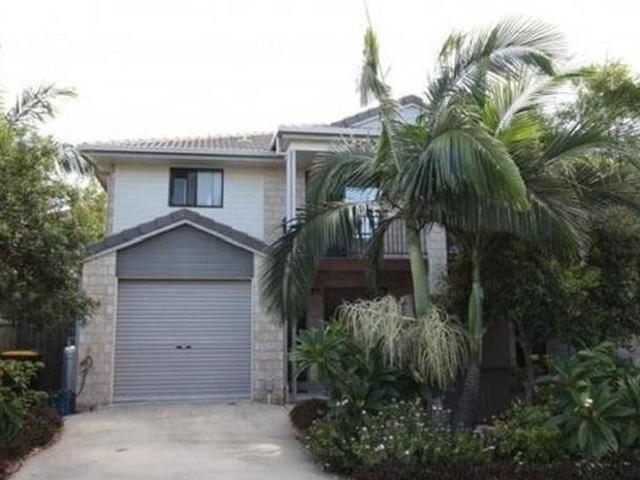 Townhouse for rent in Toombul, Queensland