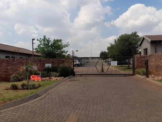 Townhouse for sale in Boksburg
