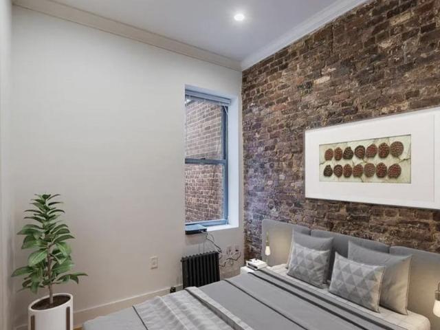 Room for rent in Arverne, New York