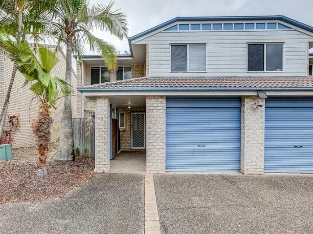 Townhouse for rent in Toombul, Queensland