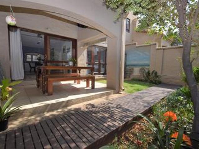 Apartment for sale in Alexandra, Gauteng