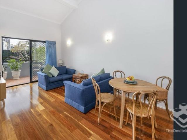 Apartment for rent in Toombul, Queensland