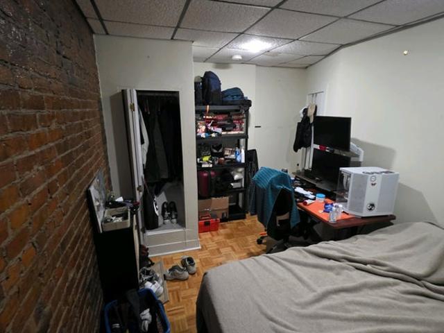 Room for rent in Union Square, Somerville