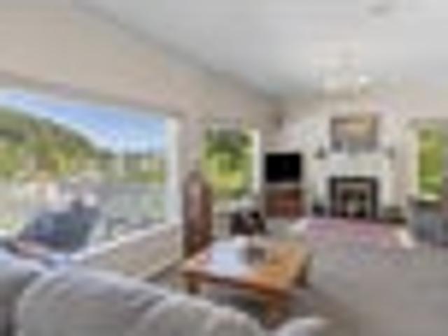 House for sale in Rona Bay, Lower Hutt