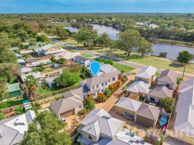 Townhouse for sale in Parklands, Western Australia