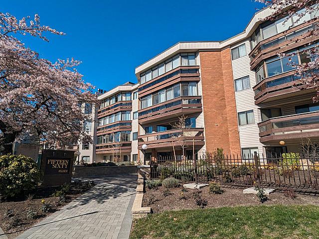 Condo for sale in Victoria, British Columbia