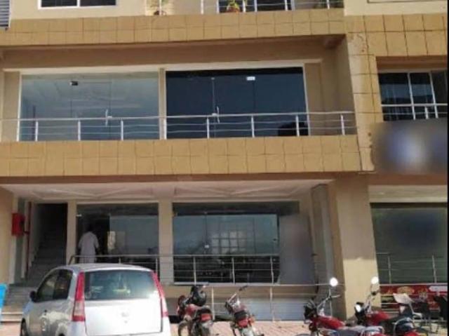 Commercial for rent in Faisalabad, Islamabad Capital Territory