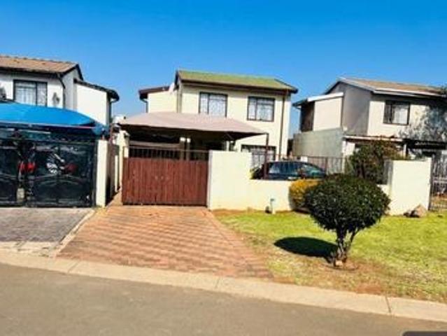 House for sale in Vosloorus, Gauteng