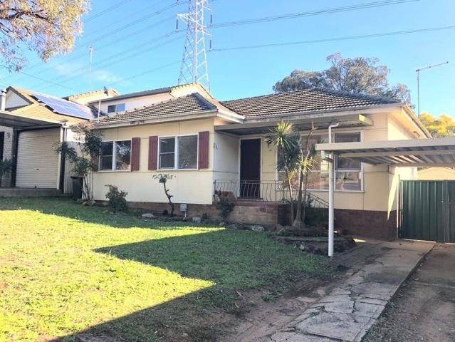 House for rent in Seven Hills, Sydney