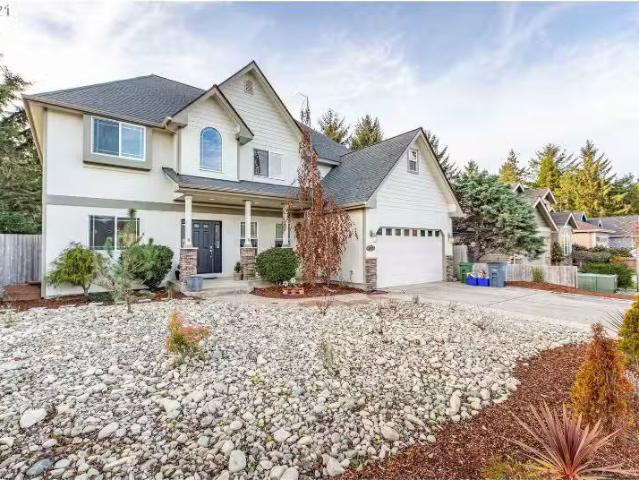 House for rent in Coos Bay