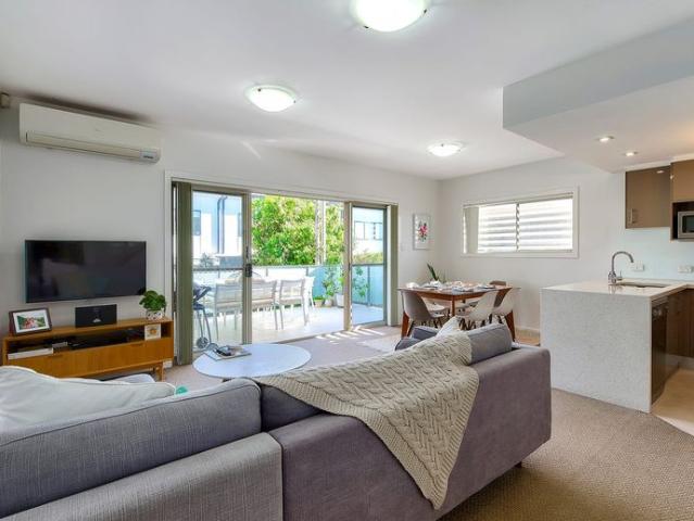 Apartment for rent in Toombul, Queensland