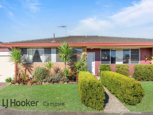 Villa for sale in Sydney, New South Wales