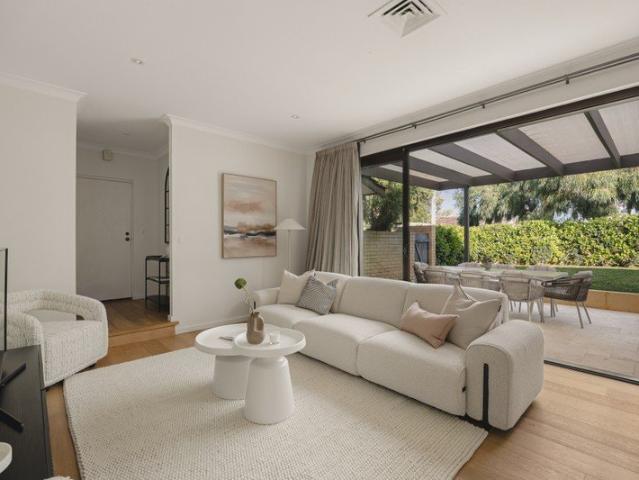Villa for sale in Nedlands Dc, Western Australia