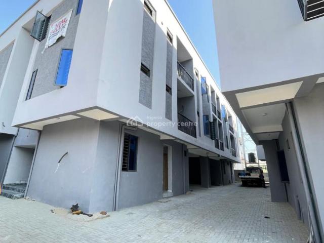 Flat for sale in Eti Osa, Lagos