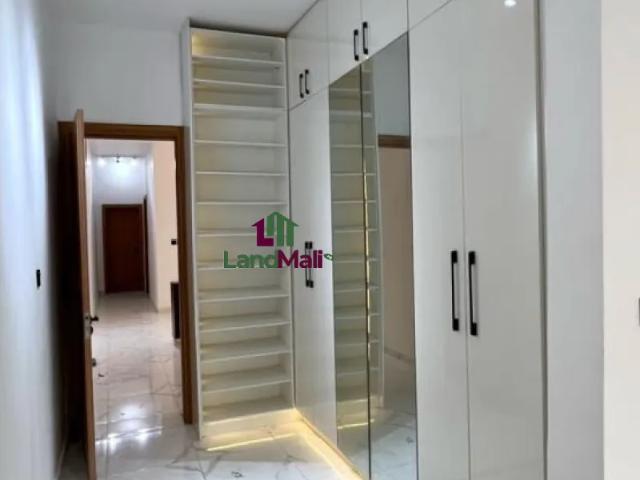 Property for sale in Eti Osa, Abuja