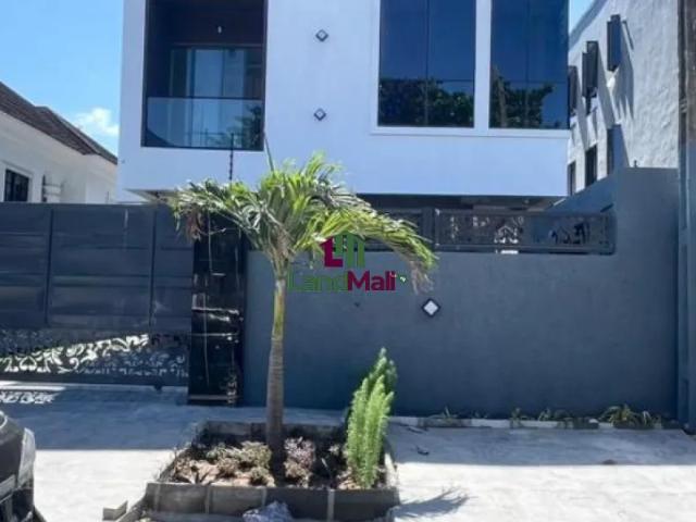 Property for sale in Eti Osa, Abuja
