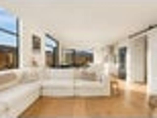 House for sale in Otakou