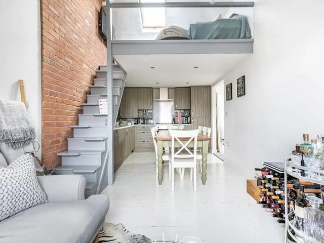 Apartment for rent in London Borough of Lewisham, Greater London